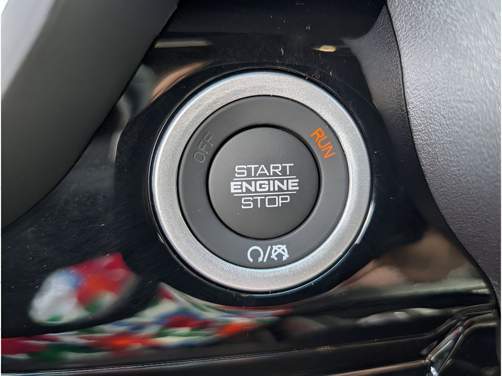 New 2026 Ram 1500 Laramie Night Edition Hemi 4x4 Crew Cab