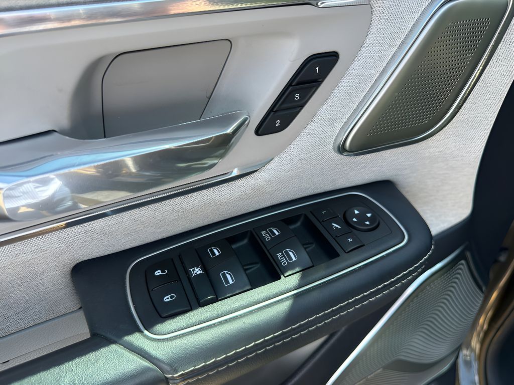 2022 Ram 1500 Limited - Granite Crystal Metallic Clearcoat exterior view 19