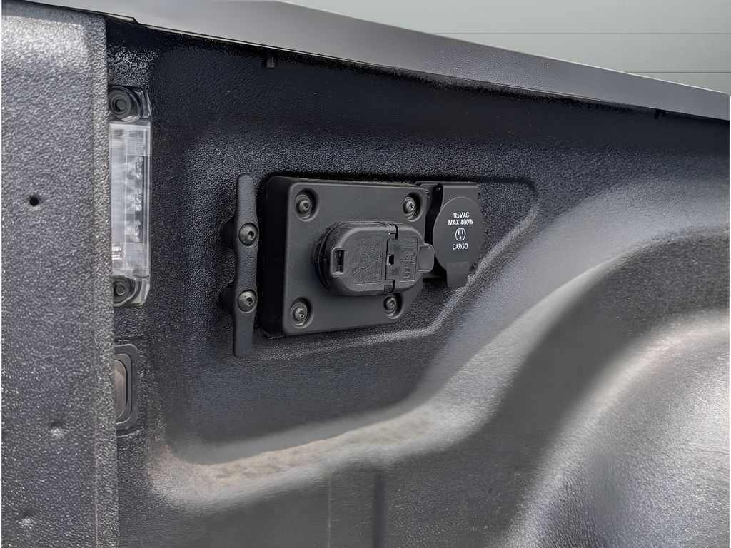 2026 Ram 2500 Tradesman Cummins HO Diesel 4x4 - Bright White Clearcoat exterior view 8