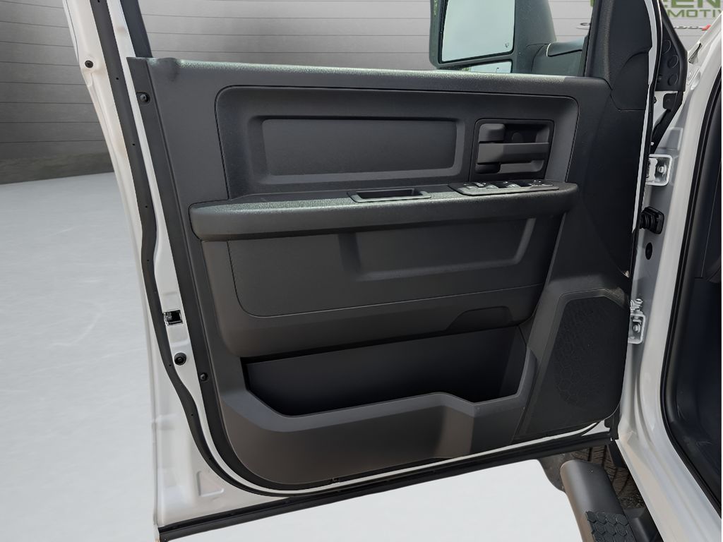 2026 Ram 2500 Tradesman Cummins HO Diesel 4x4 - Bright White Clearcoat exterior view 16