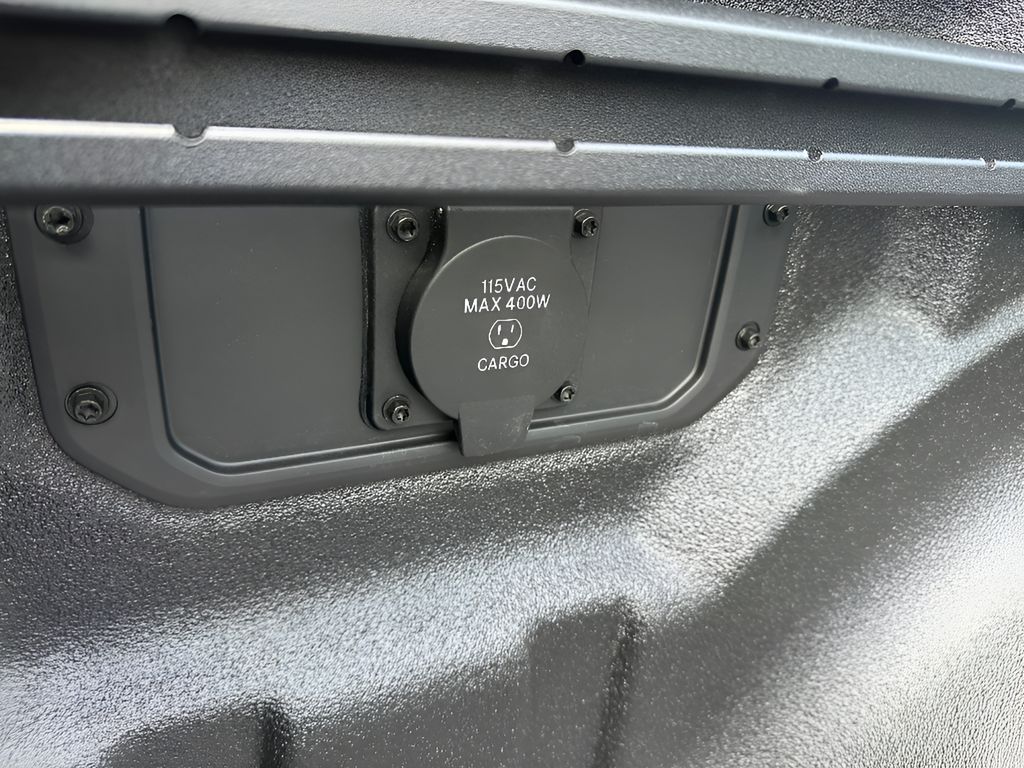 2026 Ram 1500 Warlock Hemi 4x4 Crew Cab - Serrano Green Metallic exterior view 15