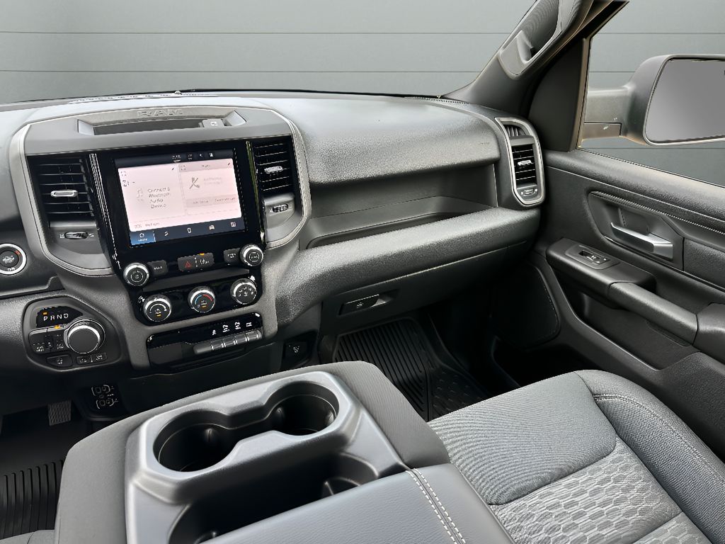 New 2026 Ram 1500 Warlock Hemi 4x4 Crew Cab