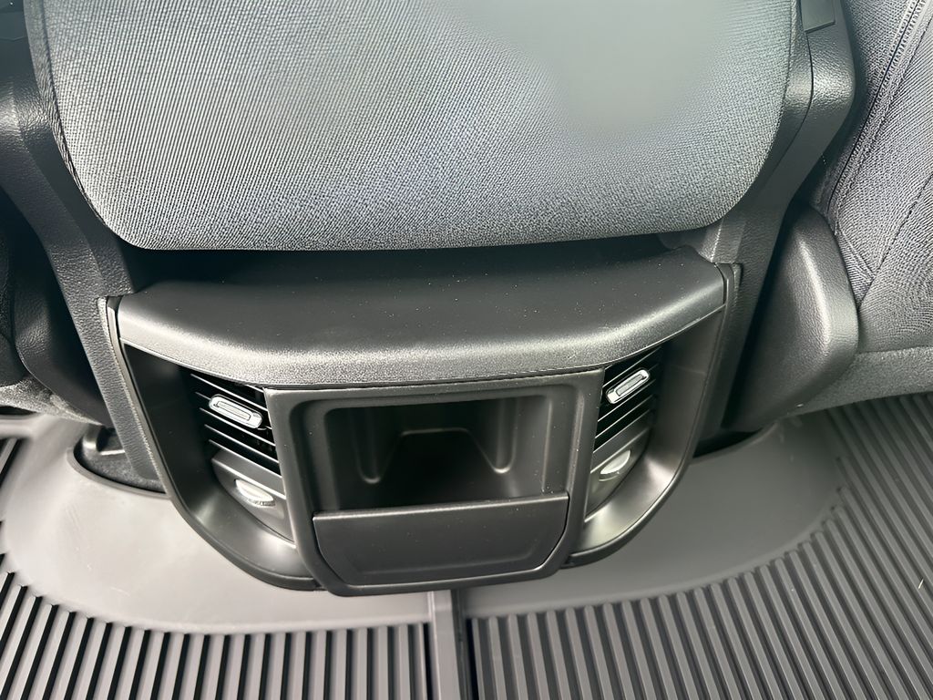 2026 Ram 1500 Warlock Hemi 4x4 Crew Cab - Serrano Green Metallic exterior view 19