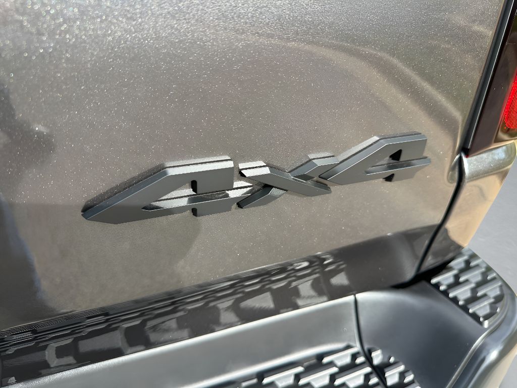 2026 Ram 1500 Warlock Hemi 4x4 Crew Cab - Granite Crystal Metallic Clearcoat exterior view 13