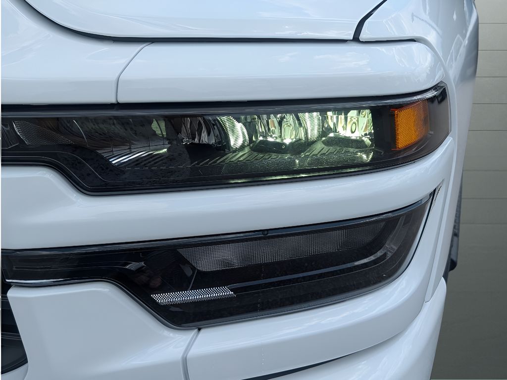 2026 Ram 2500 Black Express Cummins HO Diesel 4x4 - Bright White Clearcoat exterior view 12