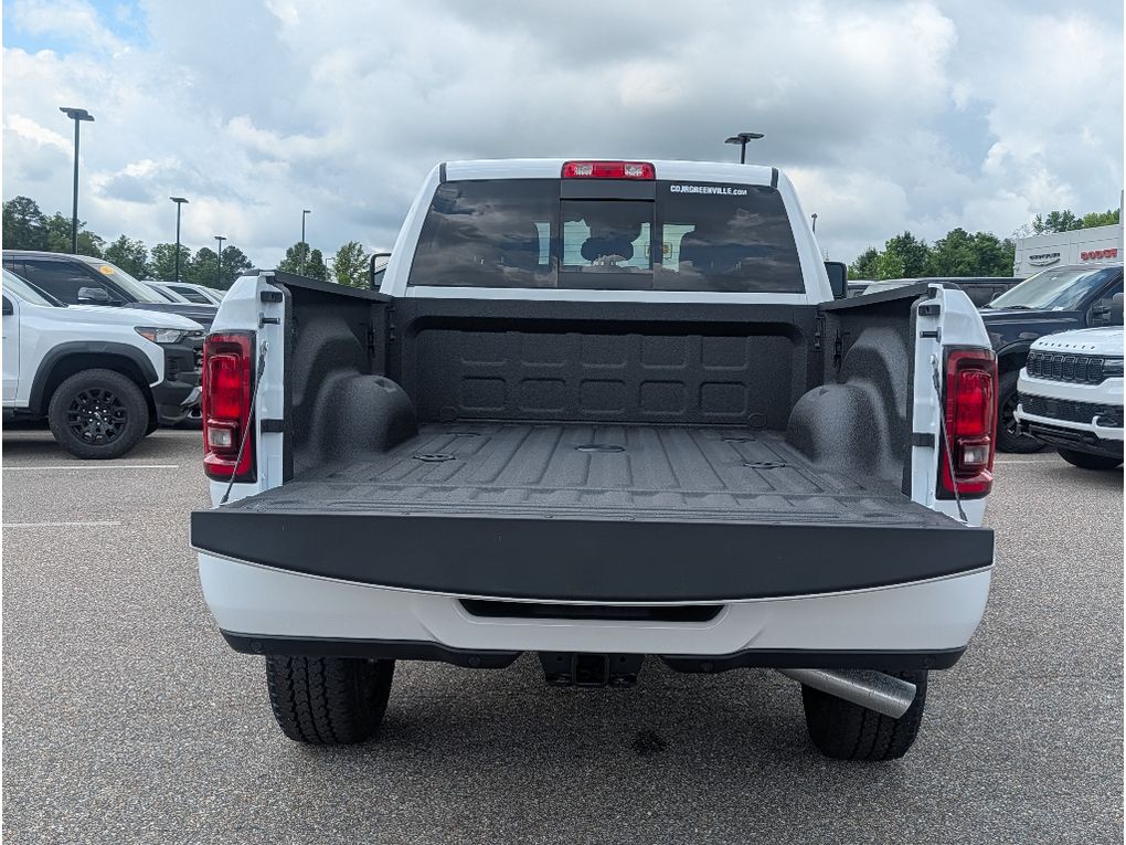 2026 Ram 2500 Black Express Cummins HO Diesel 4x4 - Bright White Clearcoat exterior view 7