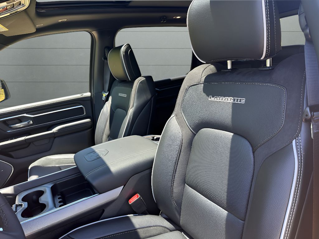 New 2026 Ram 1500 Laramie Level 2 Hemi 4x4 Crew Cab