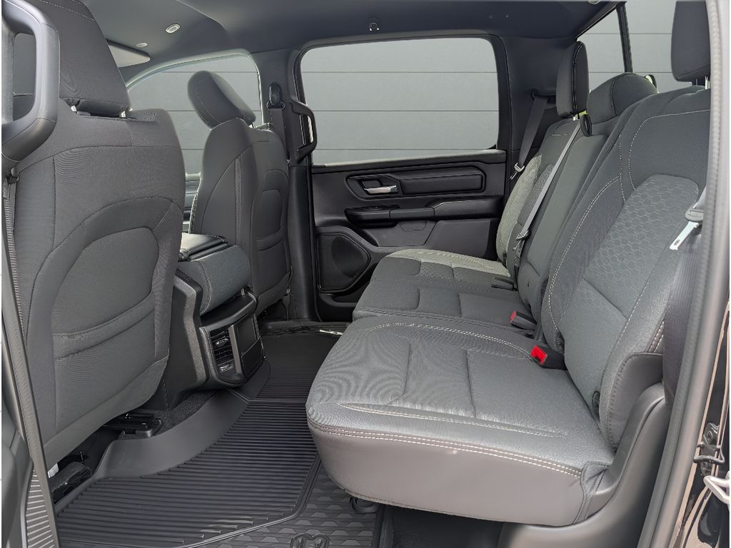 New 2026 Ram 1500 Warlock Hemi 4x4 Crew Cab
