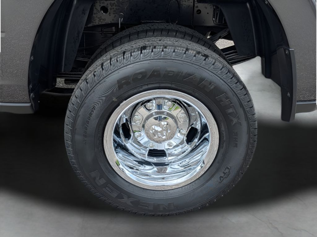 2026 Ram 3500 Tradesman Cummins HO Diesel 4x4 - Granite Crystal Metallic Clearcoat exterior view 3