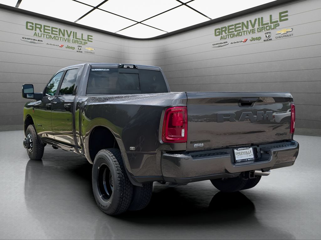 2026 Ram 3500 Big Horn Cummins HO Diesel 4x4 - Granite Crystal Metallic Clearcoat exterior view 4