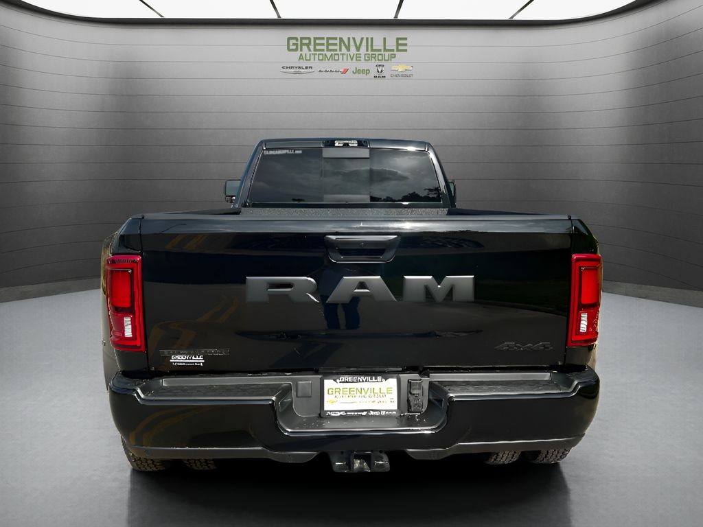 2026 Ram 3500 Big Horn Cummins HO Diesel 4x4 - Diamond Black Crystal Pearlcoat exterior view 6