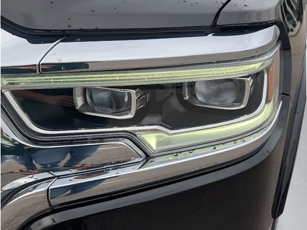 2023 Ram 1500 Longhorn - Diamond Black Crystal Pearlcoat exterior view 14