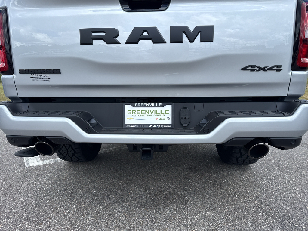 New 2026 Ram 1500 Big Horn Night Edition Hemi 4x4 Crew Cab