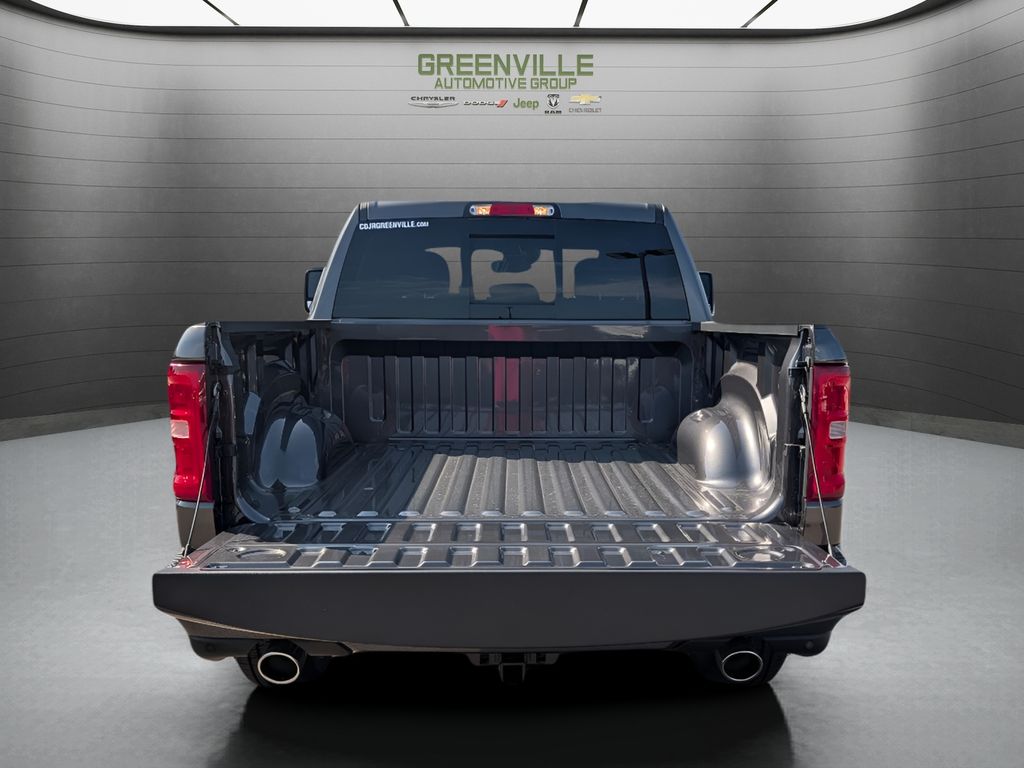 New 2026 Ram 1500 Big Horn Sport Hemi 4x4 Crew Cab