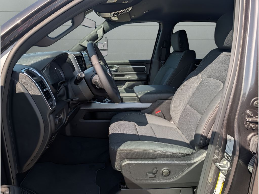 New 2026 Ram 1500 Big Horn Sport Hemi 4x4 Crew Cab