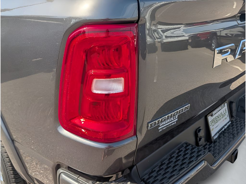 New 2026 Ram 1500 Big Horn Sport Hemi 4x4 Crew Cab