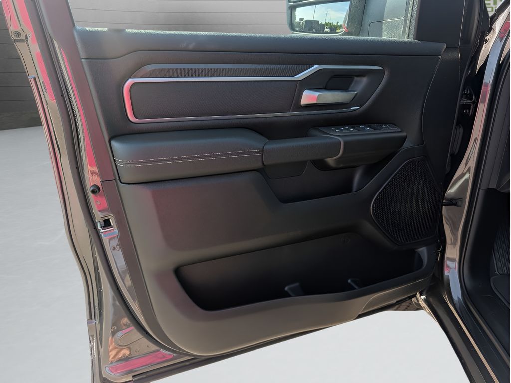 New 2026 Ram 1500 Big Horn Sport Hemi 4x4 Crew Cab