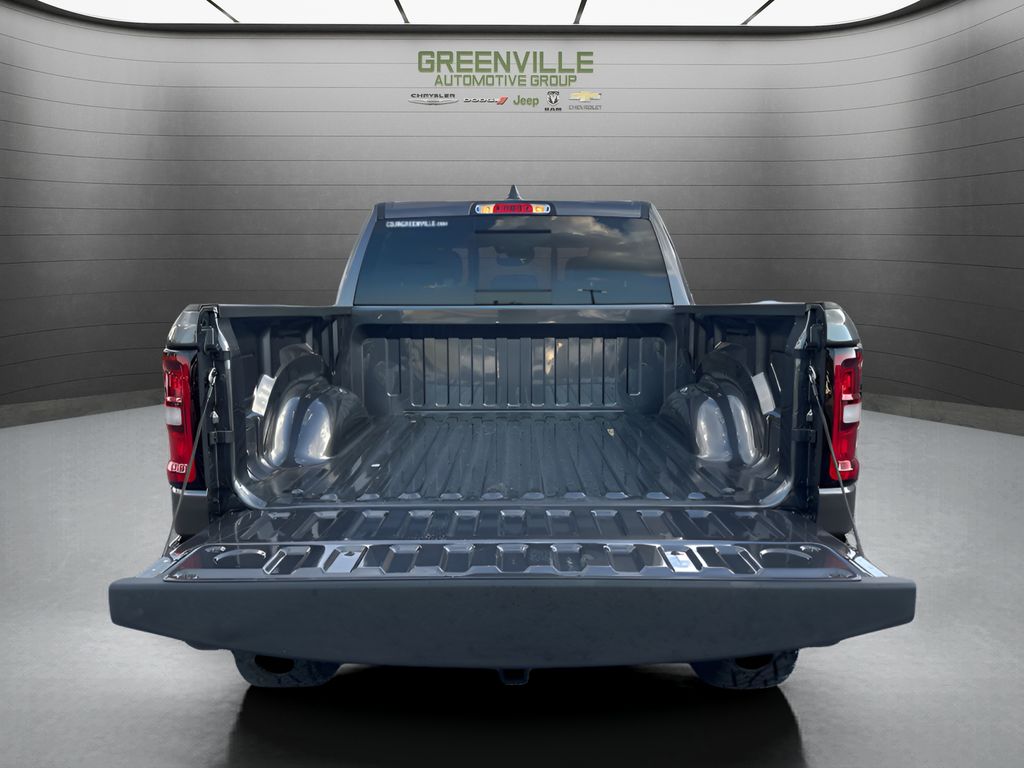 New 2026 Ram 1500 Big Horn Night Edition Hemi 4x4