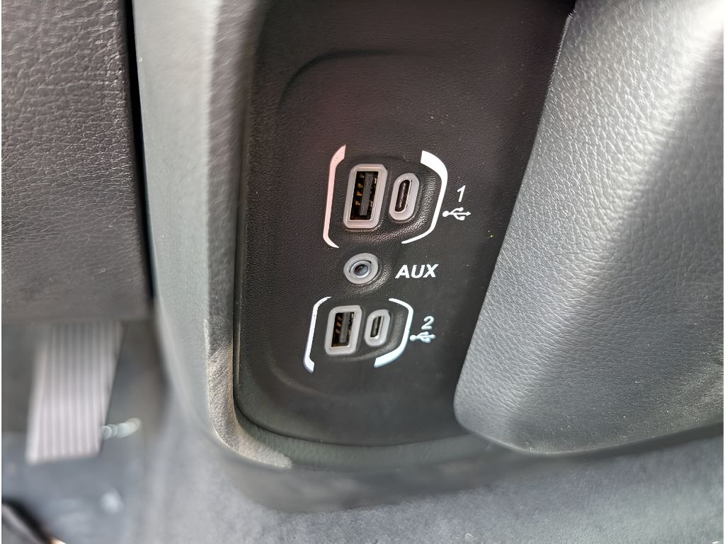 New 2026 Ram 1500 Tradesman 4x4 Crew Cab