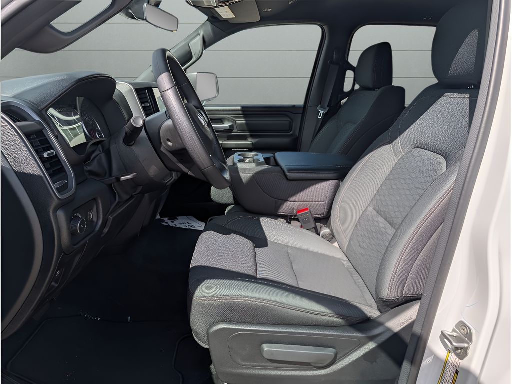 New 2026 Ram 1500 Tradesman 4x4 Crew Cab
