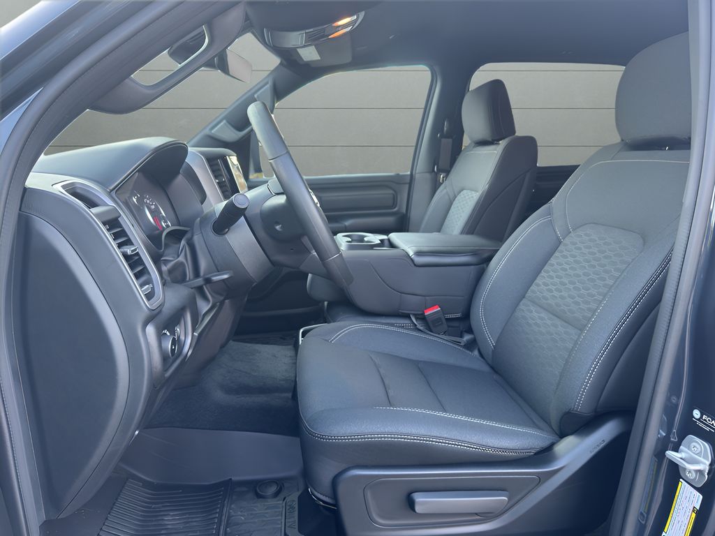 New 2026 Ram 1500 Tradesman 4x4 Crew Cab