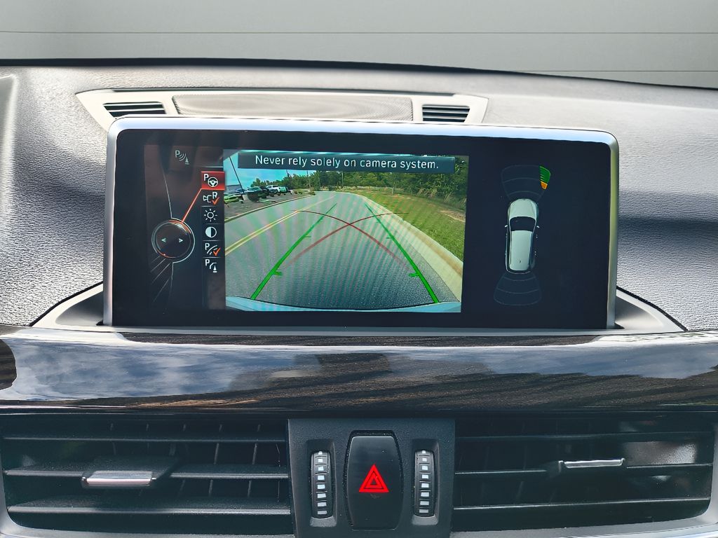 2017 BMW X1 xDrive28i - Mineral White Metallic exterior view 18