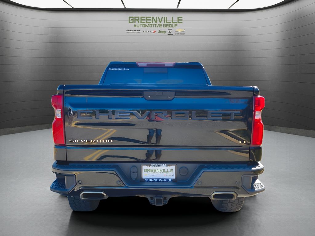 2020 Chevrolet Silverado 1500 - Black exterior view 6