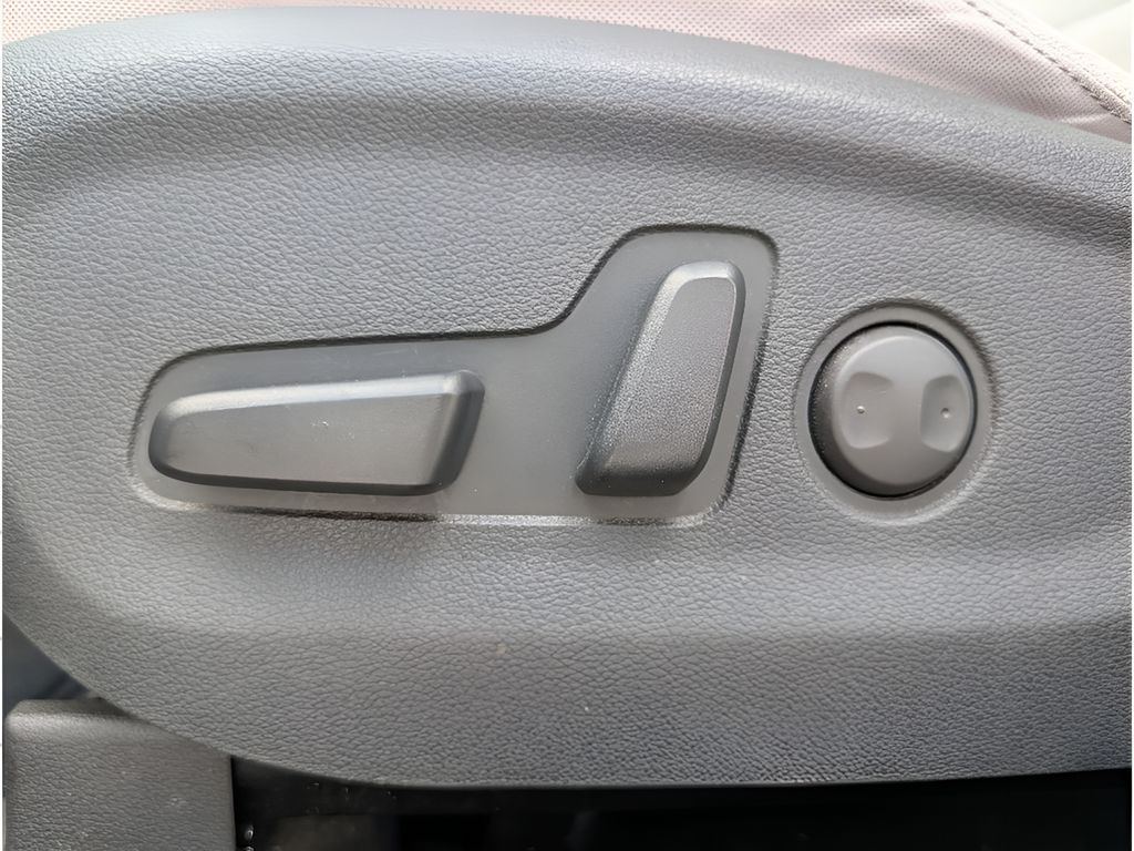 2020 Hyundai Tucson Value - Winter White exterior view 14