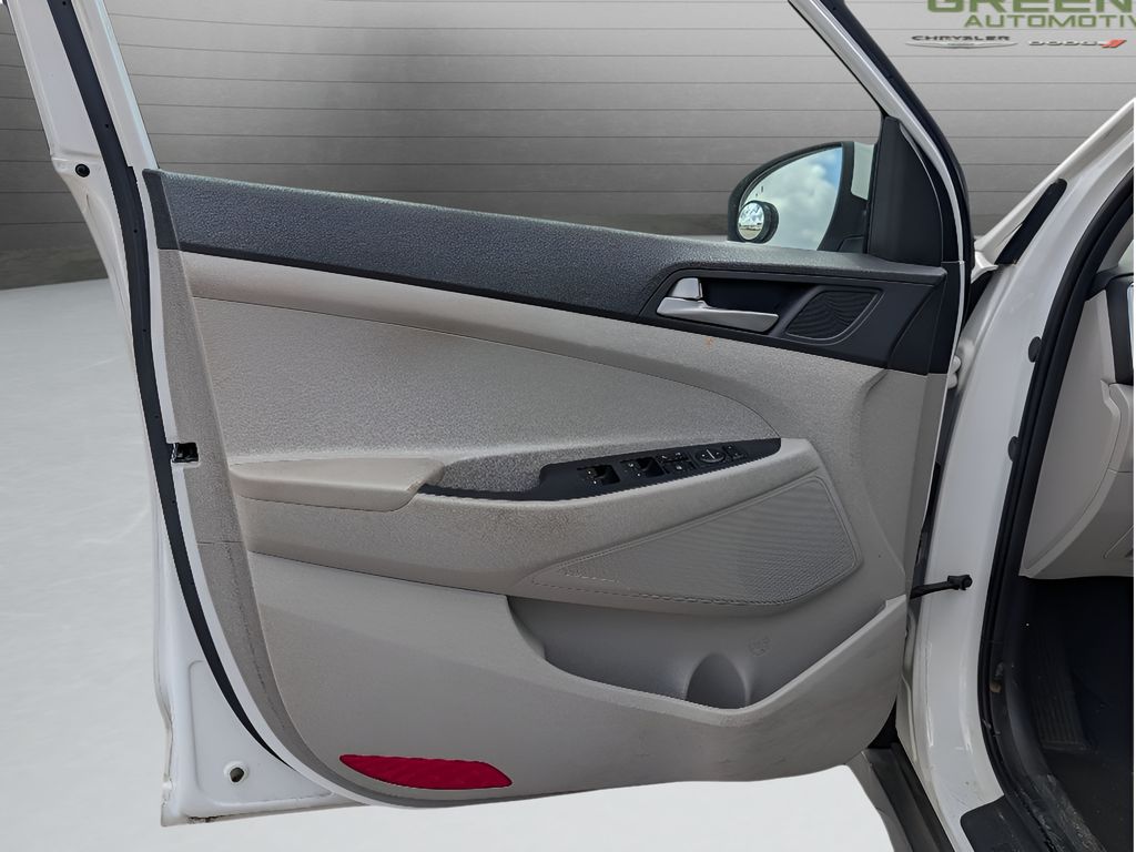 2020 Hyundai Tucson Value - Winter White exterior view 13