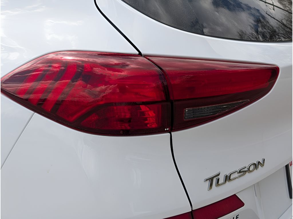 2020 Hyundai Tucson Value - Winter White exterior view 5