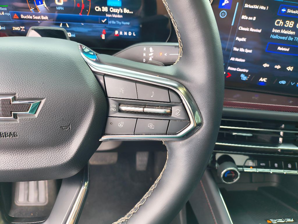 2024 Chevrolet Traverse AWD Z71 - Radiant Red Tintcoat exterior view 17