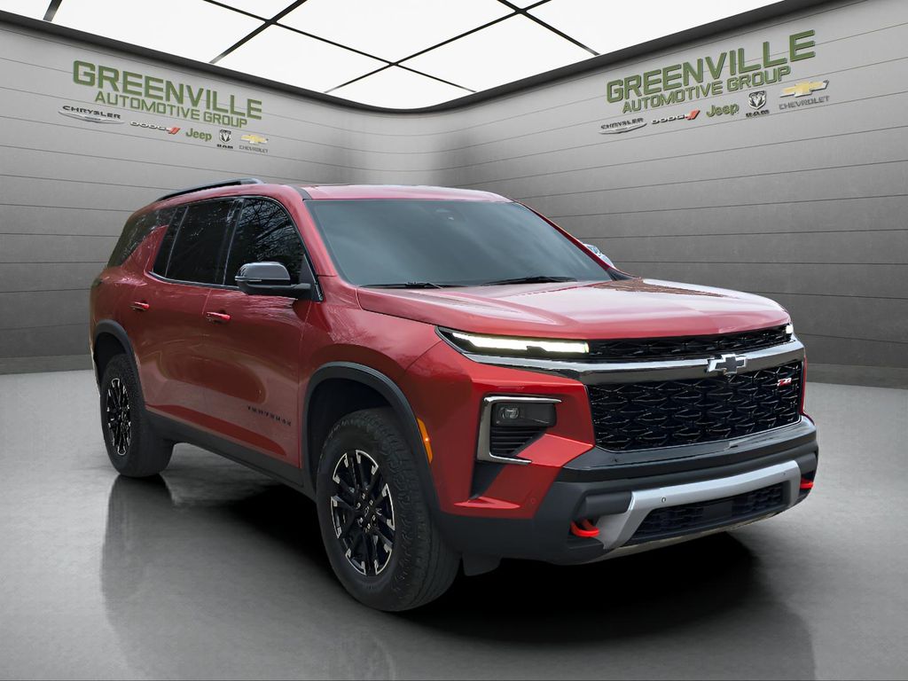 2024 Chevrolet Traverse AWD Z71 - Radiant Red Tintcoat exterior view 8