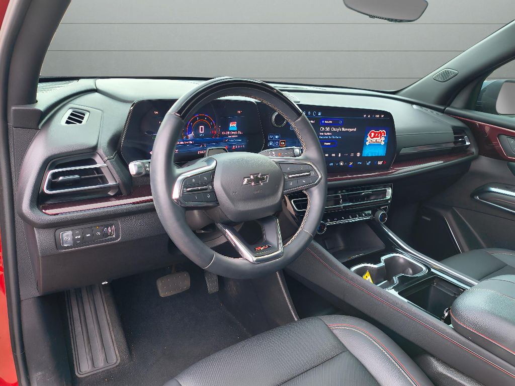 2024 Chevrolet Traverse AWD Z71 - Radiant Red Tintcoat exterior view 15