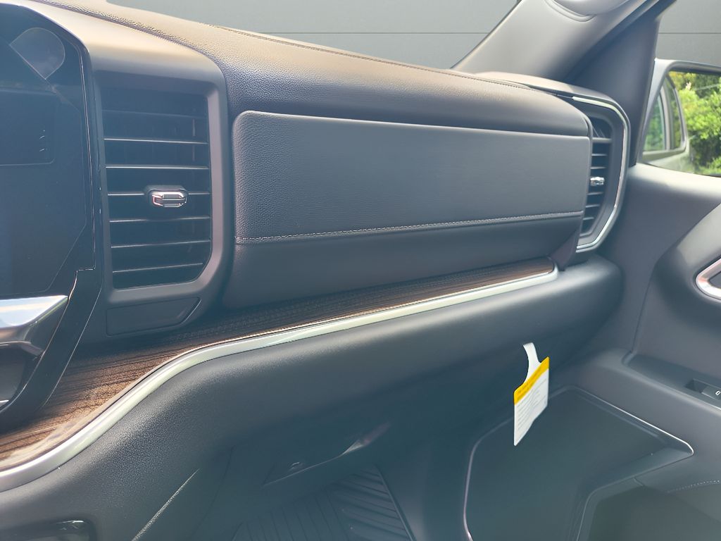 New 2026 Chevrolet Silverado 1500 LT