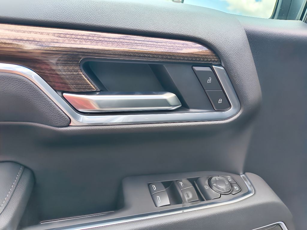 2026 Chevrolet Silverado 1500 - STERLING GRAY METALLIC exterior view 10