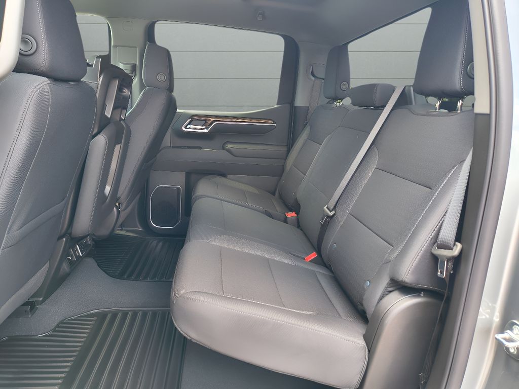 New 2026 Chevrolet Silverado 1500 LT