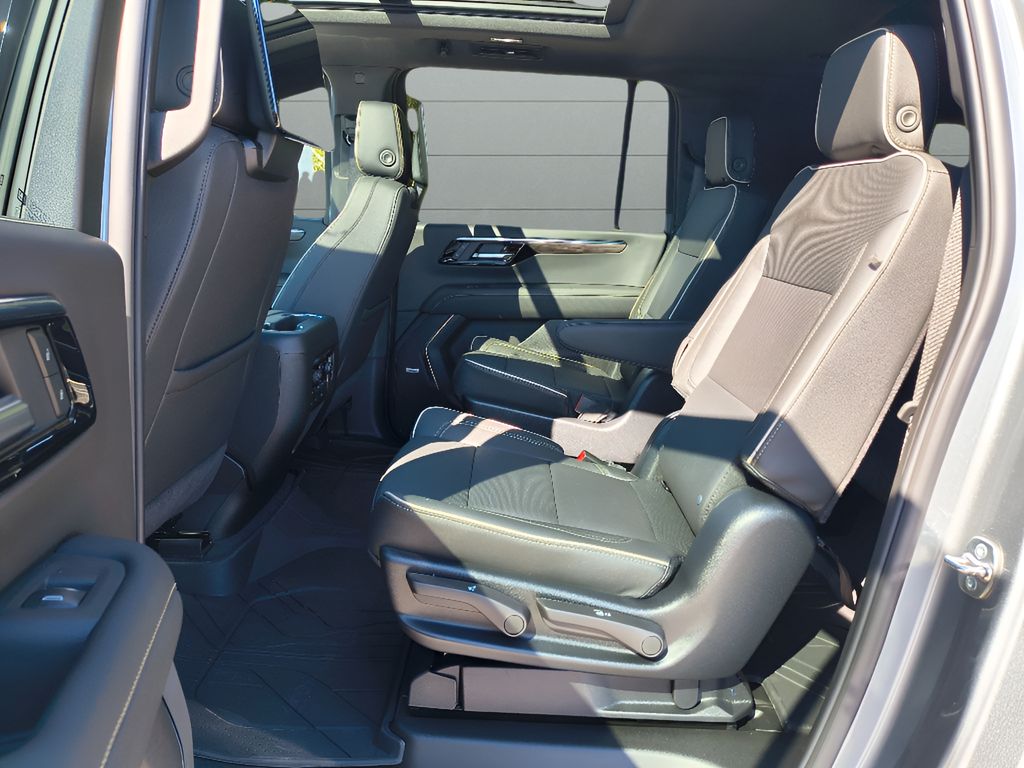 New 2026 Chevrolet Suburban Premier