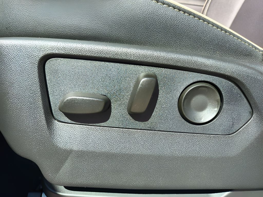 New 2026 Chevrolet Suburban Premier