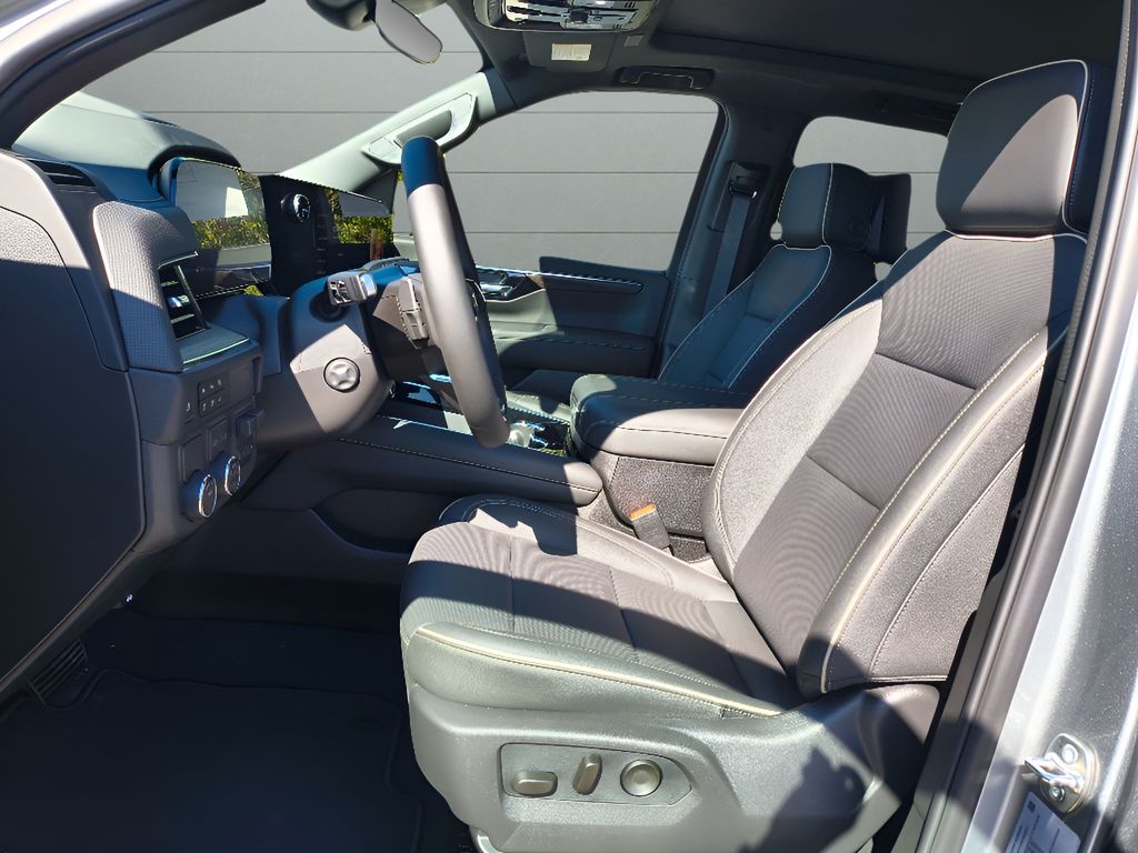 New 2026 Chevrolet Suburban Premier