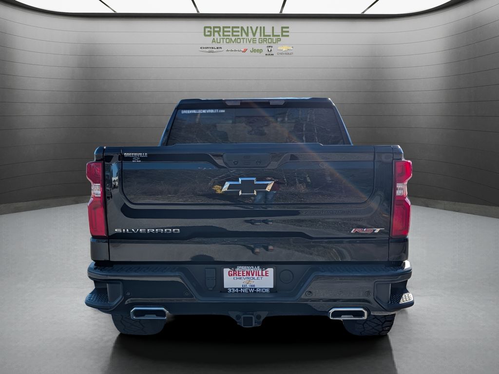 2024 Chevrolet Silverado 1500 - Black exterior view 6