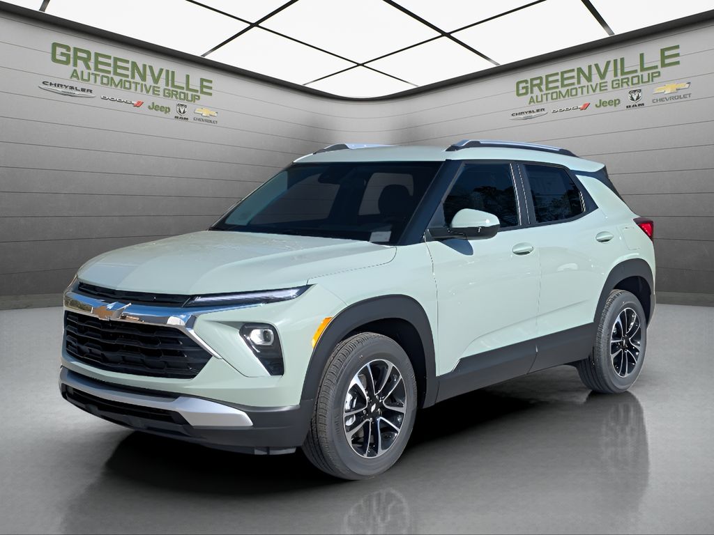 2026 Chevrolet TrailBlazer LT - CACTI GREEN exterior view 2
