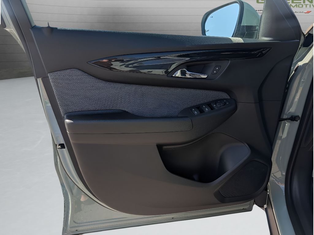 2026 Chevrolet TrailBlazer LT - CACTI GREEN exterior view 15