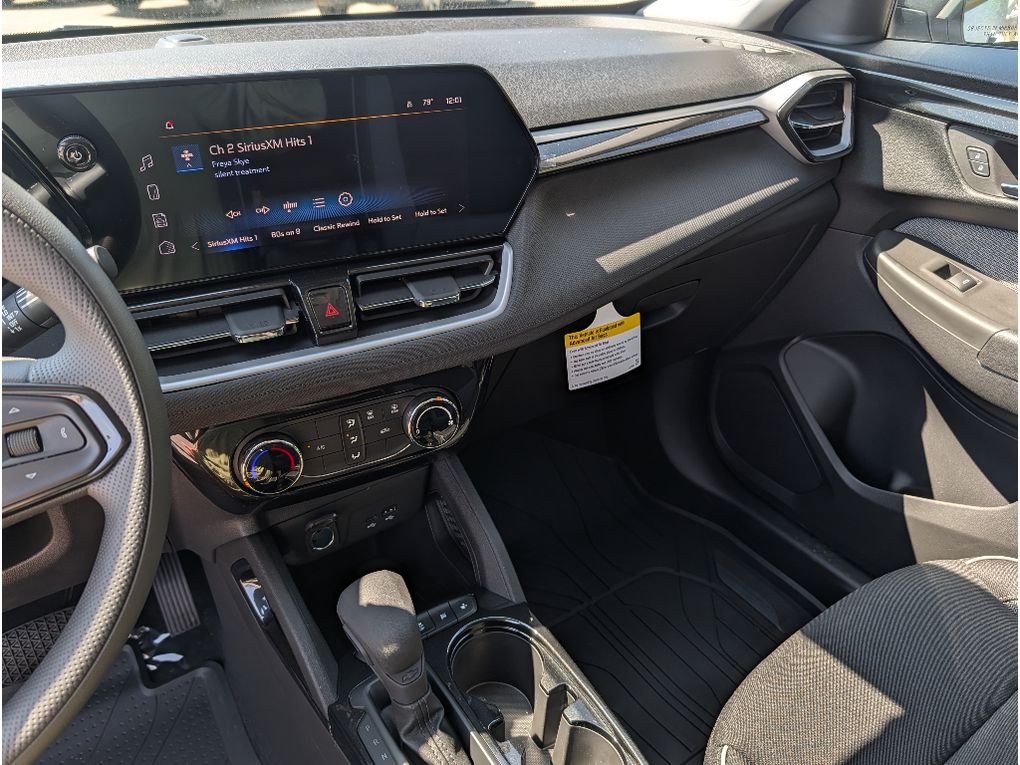 2026 Chevrolet TrailBlazer LT - SUMMIT WHITE exterior view 20