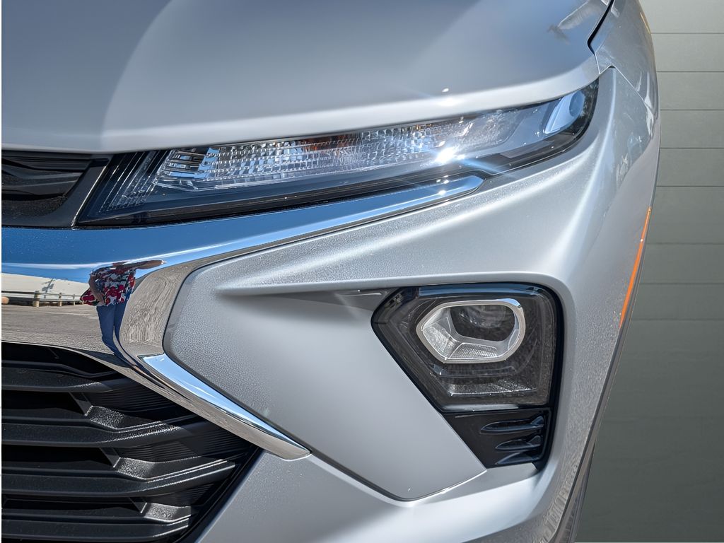 2026 Chevrolet TrailBlazer LS - STERLING GRAY METALLIC exterior view 13