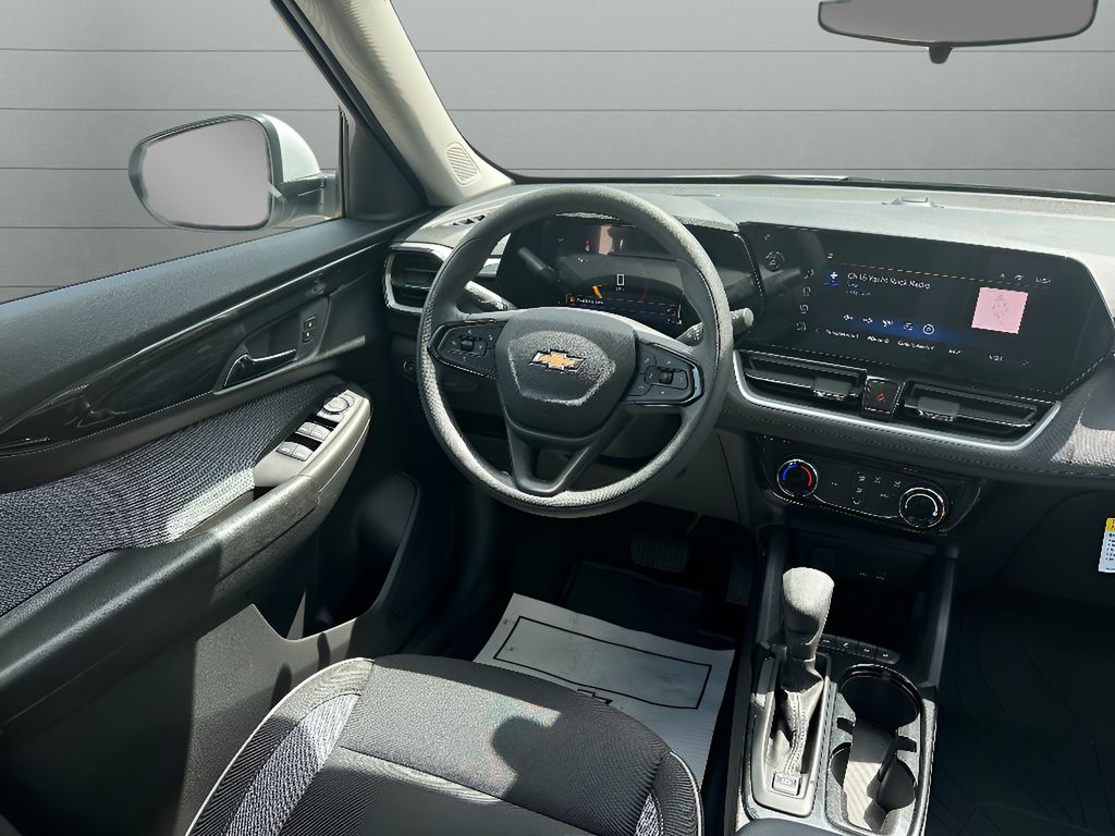 2026 Chevrolet TrailBlazer LT - SUMMIT WHITE exterior view 16