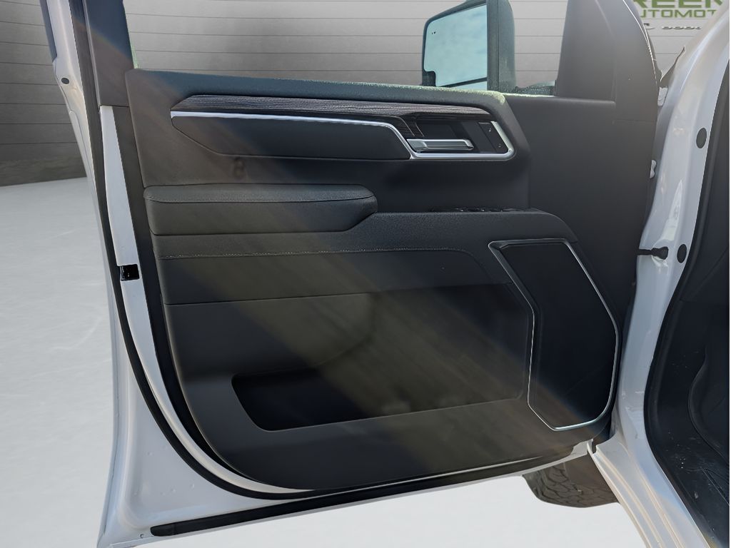 2026 Chevrolet Silverado 2500 - SUMMIT WHITE exterior view 16