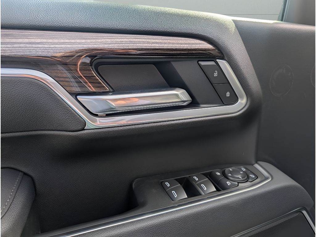 2026 Chevrolet Silverado 2500 - SUMMIT WHITE exterior view 15