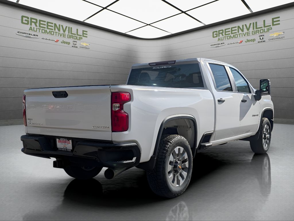 2026 Chevrolet Silverado 2500 - SUMMIT WHITE exterior view 9