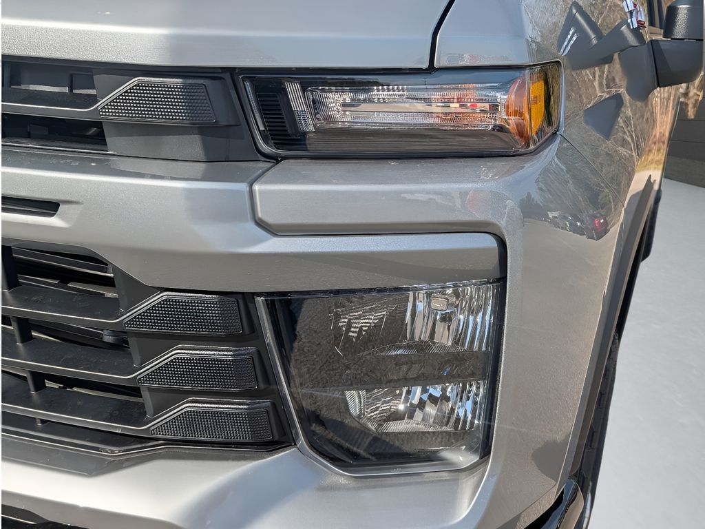 2026 Chevrolet Silverado 2500 - STERLING GRAY METALLIC exterior view 14