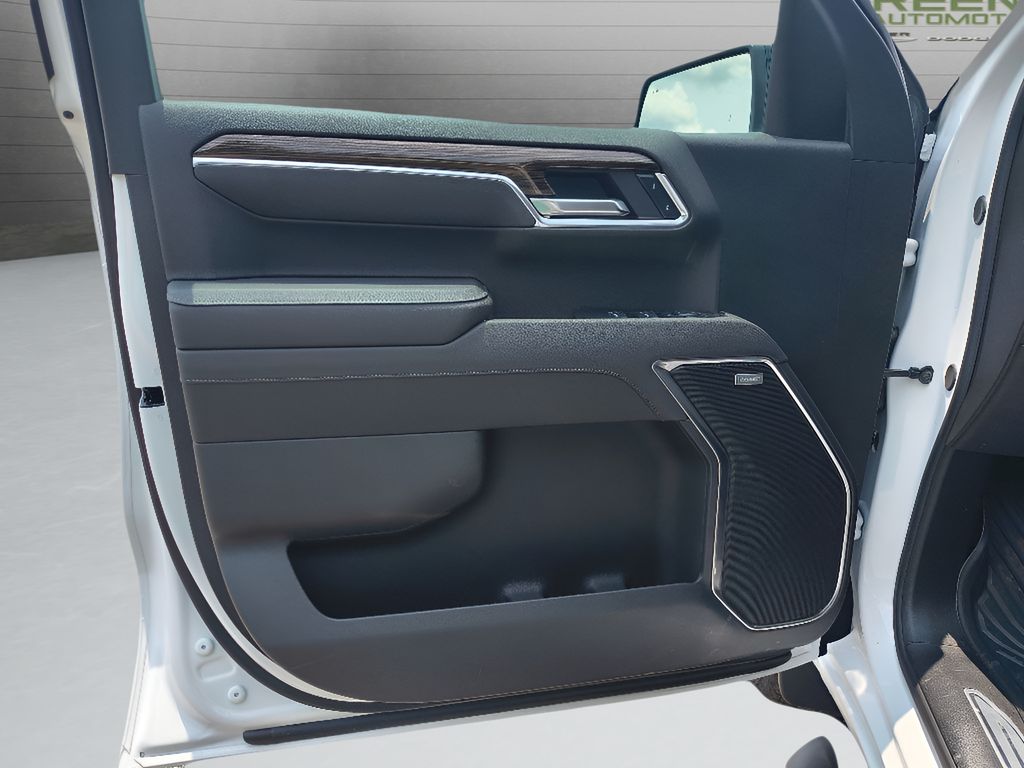 New 2025 Chevrolet Silverado 1500 RST Z71